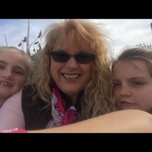 Meet your Posher, Joanne